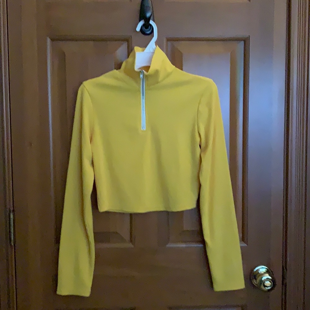 SHEIN half-vip crop top, size S